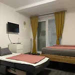 Hill * Jesenice na Dolenjskem