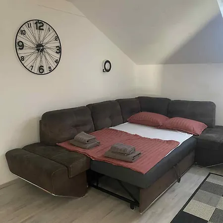 Hill Apartment