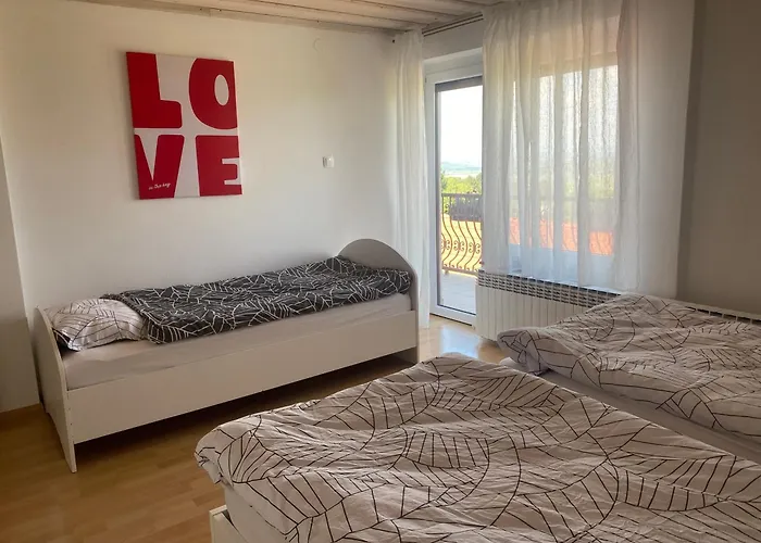 Hill * Jesenice na Dolenjskem